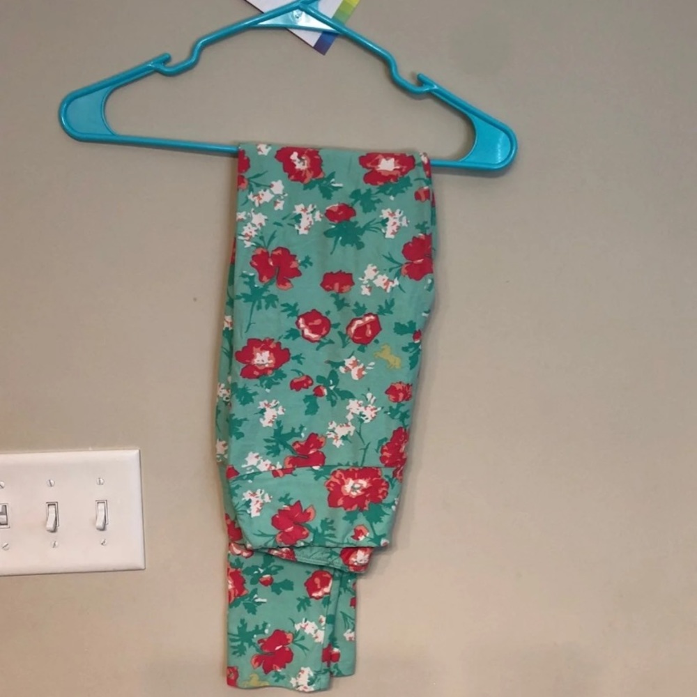 LULAROE OS Leggings hidden unicorns